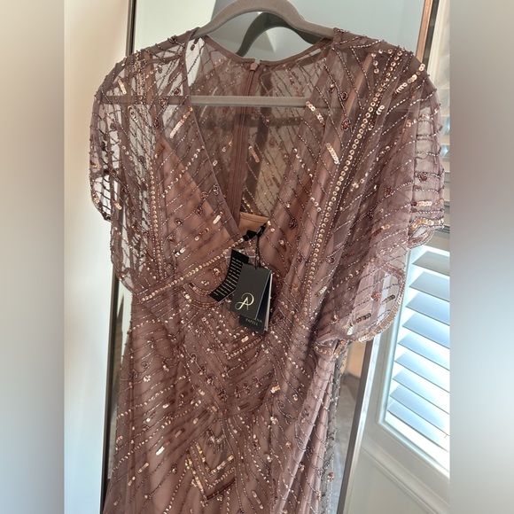 NWT - Amazing Adrianna Papel Gown - Picture 5 of 10